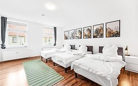 Cosy Apartment With Balcony And Fireplace
